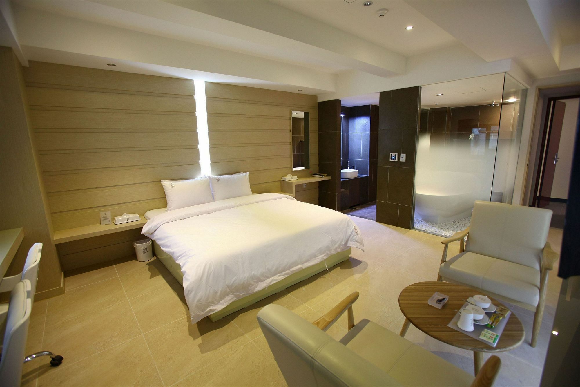 Suwon Reve Hotel Zimmer foto
